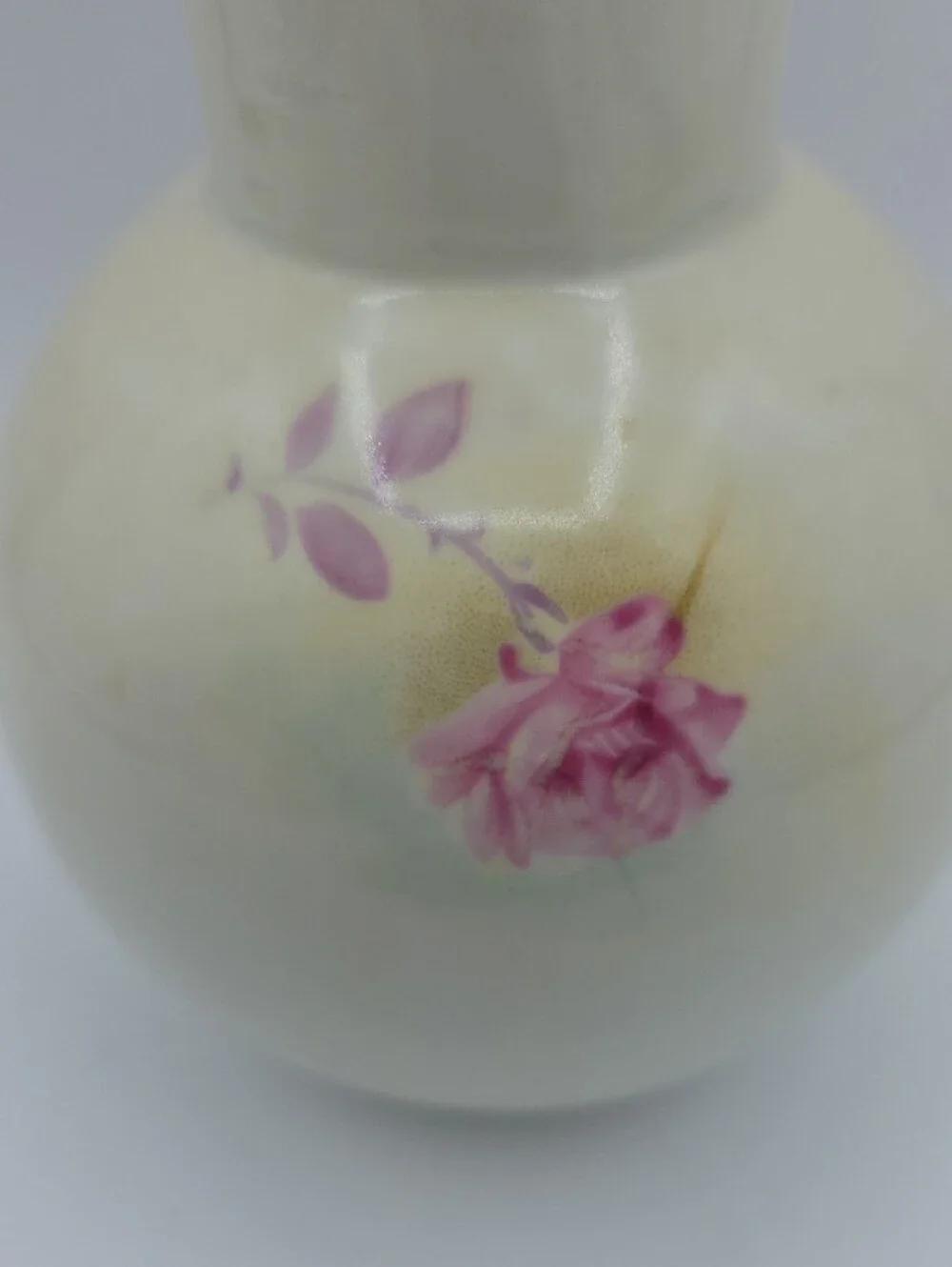 Cream Porcelain Vase with Pink Rose Motif and Gold Rim